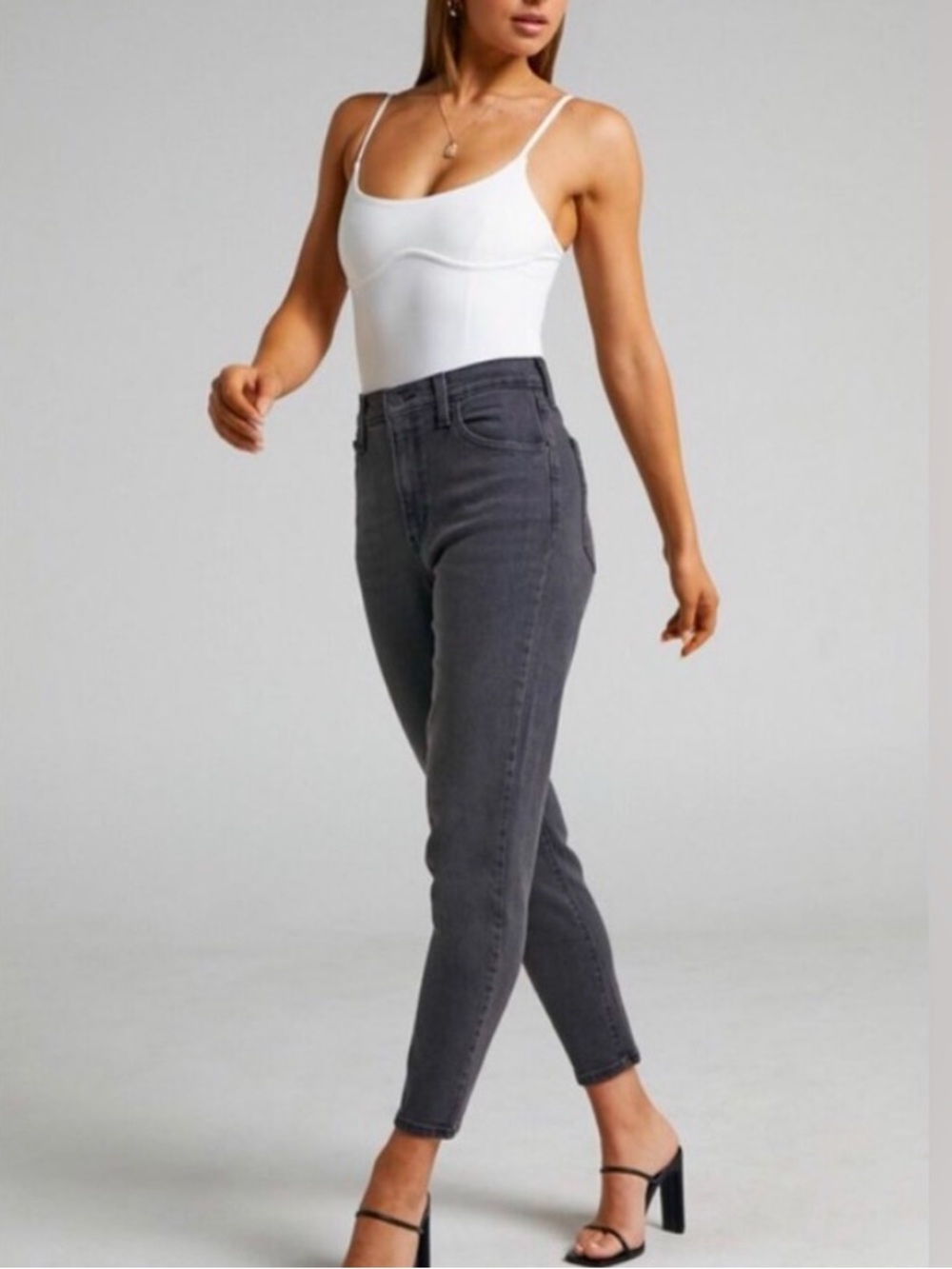 Madewell Black Roadtripper Skinny Jeans. Size 28. EUC